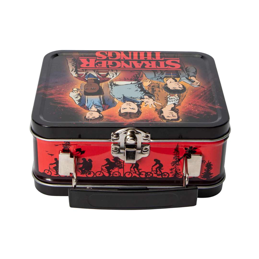 Stranger Things Metal Lunch Box (Incluye Dulces)
