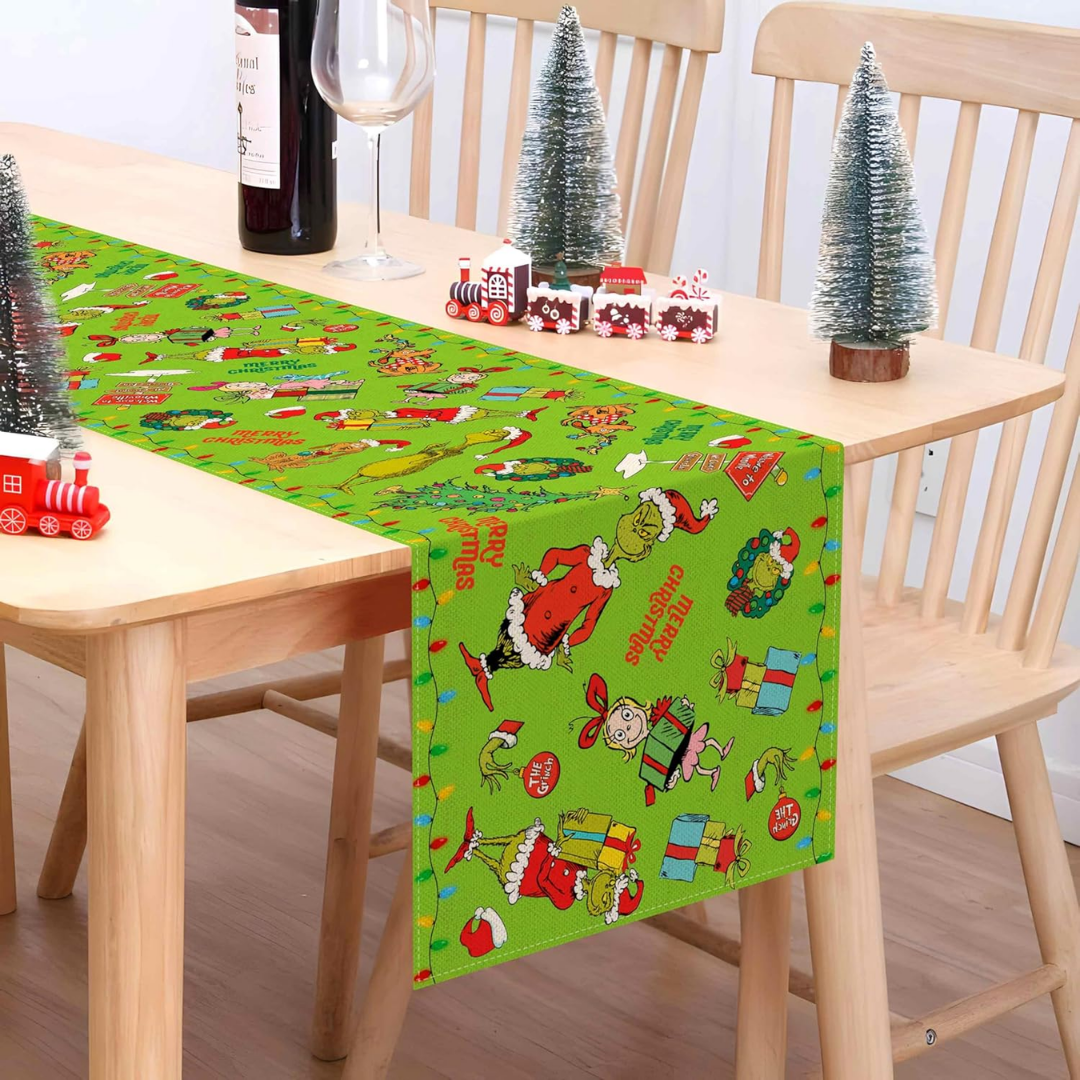 Camino de Mesa Navideño Verde con Diseño del Grinch